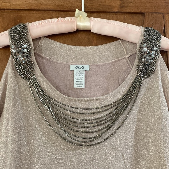 Cache top - Picture 2 of 6